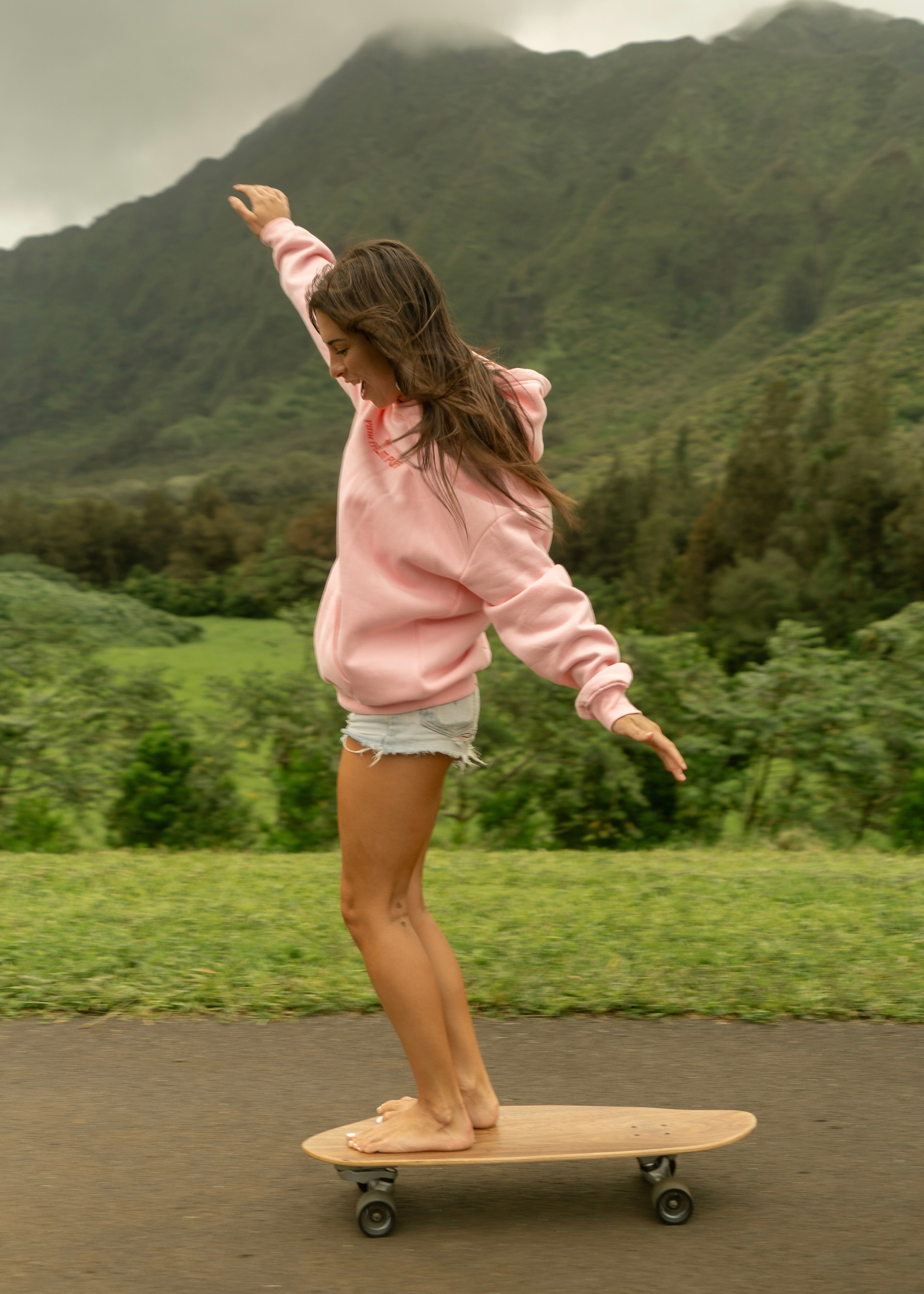 Soft Classic Puff Hoodie for Women | Pink Cozy Sweatshirt
